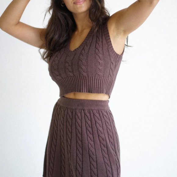 Sweater Vest Set - Picture 4 of 4